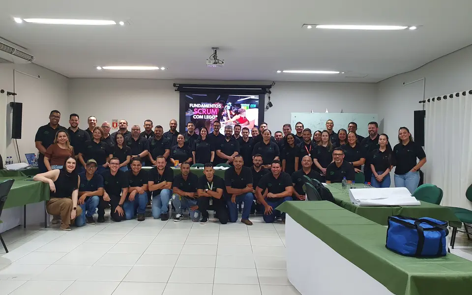 Turma participante de uma formação corporativa da Sunsetti